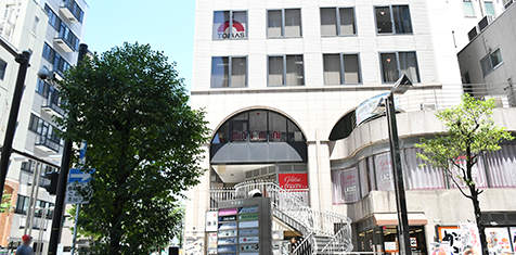 川崎校の外観